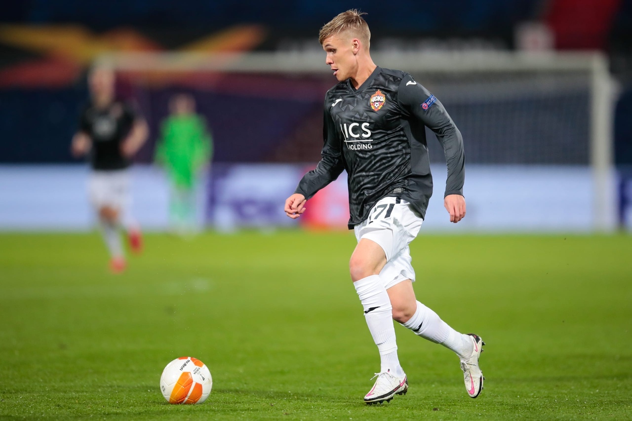 Фейеноорд - ЦСКА, 3:1. Арнор Сигурдссон