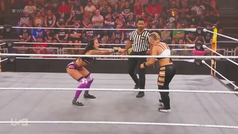 Cora Jade VS Ivy
