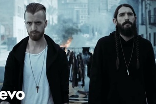 MISSIO - Middle Fingers