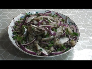 Селедка каспийская, залом. Филе в пикантном маринаде.