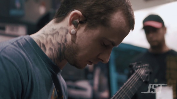 Jason Richardson performs Omni with Toneforge Jason Richardson at NAMM