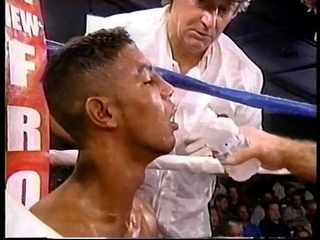 Rafael Ruelas vs Hicklet Lau /Рафаэль Руэлас - Хиклет Лау