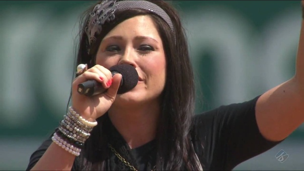 Saddleback Church Worship Easter 2010 at Angel Stadium Mighty To