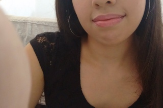 ASMR  Roleplay Girlfriend Namorada - Sussurros, beijinhos, comendo chocolate , movimento das mos
