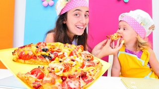 ocuklar iin yemek yapma oyunu. Mini Mutfak. Sevcan Derin ile bazlamadan pizza yapyorlar!