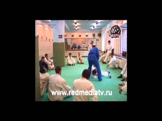 Тренировка по армейскому рукопашному бою.wmv