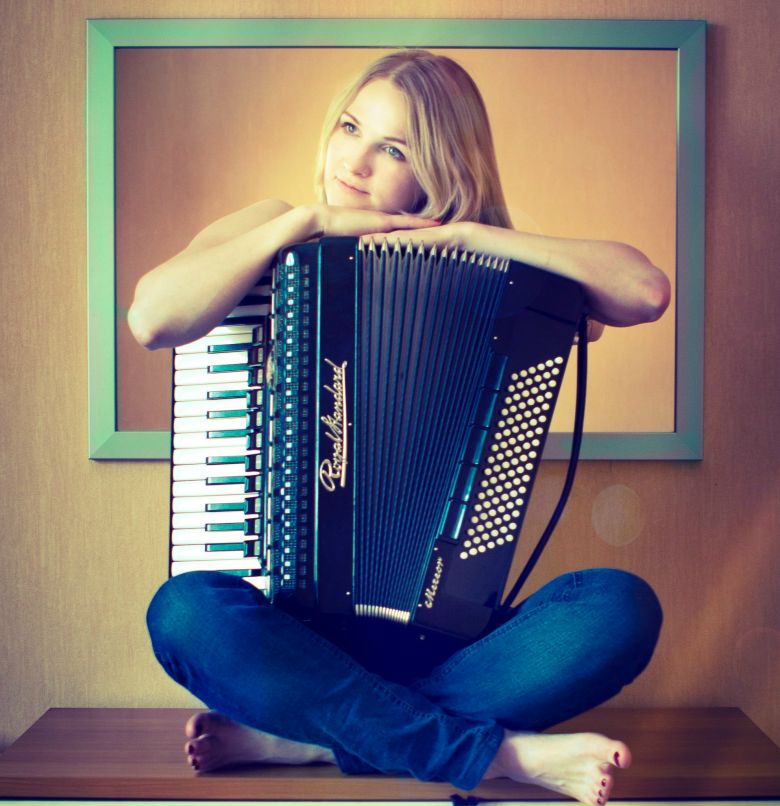 Нина Гончарова | 