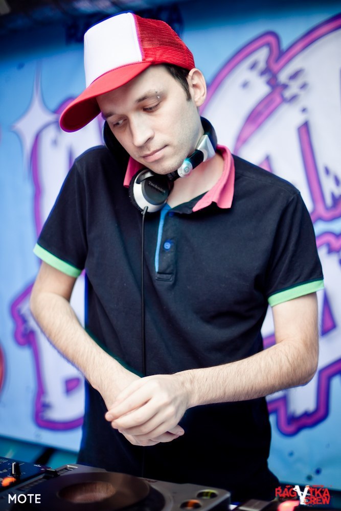 Викуська Угараева DOKTOR Z٩(̾●̮̮̃̾•̃̾)۶ ♌ ПАНДА-НЕВАЛЯШКА | Санкт-Петербург