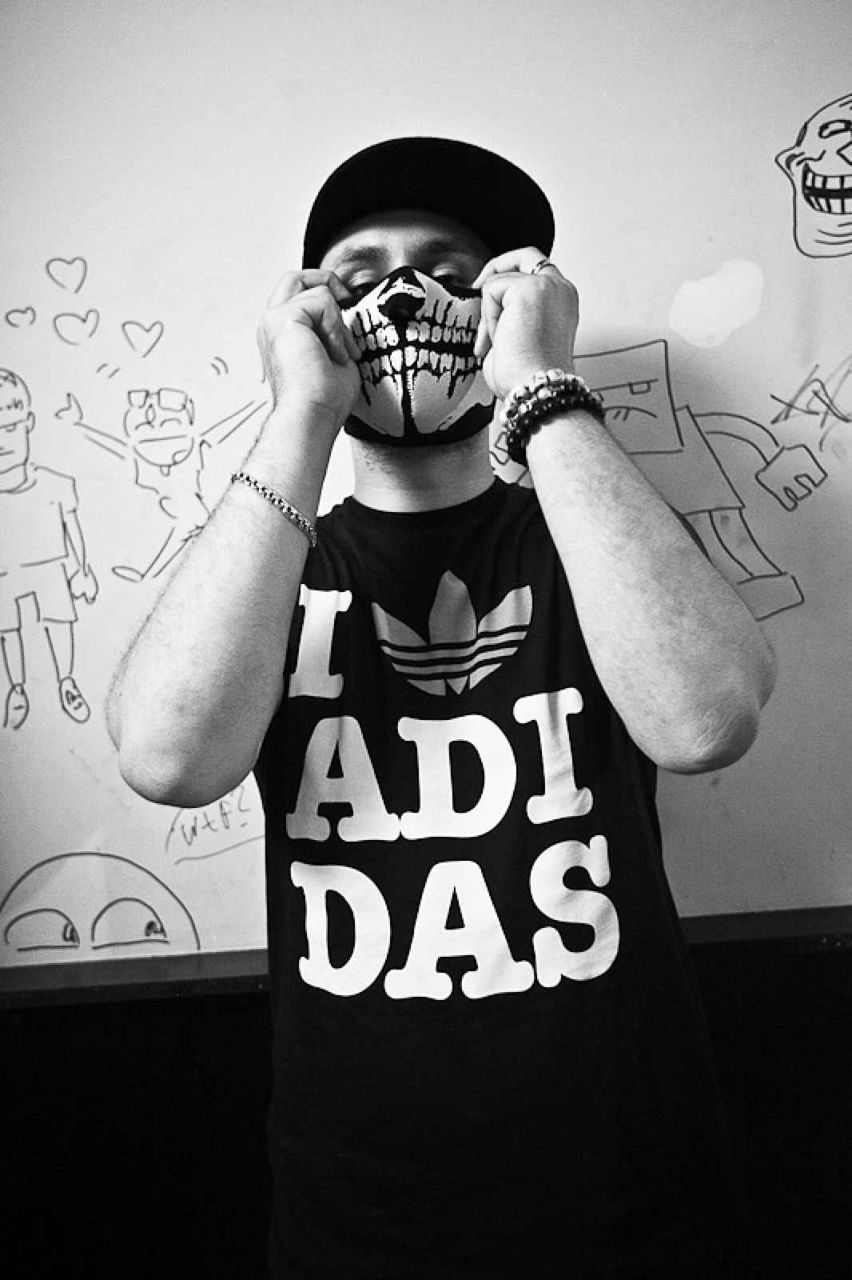 Артем Адамов | Москва