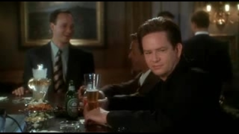 Приезжие, The Out of Towners