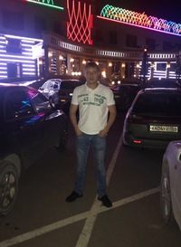 Артём Артёмов