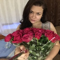 Оленька Попова