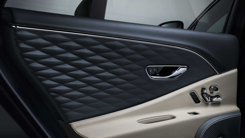 Bentley Flying Spur III и важные факты, изображение №19