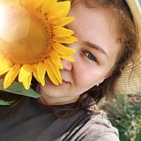Нина Романова