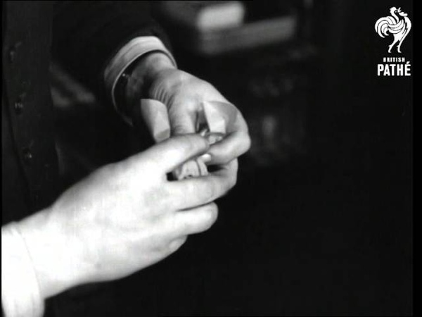 Pennies On Ceiling (1940)
