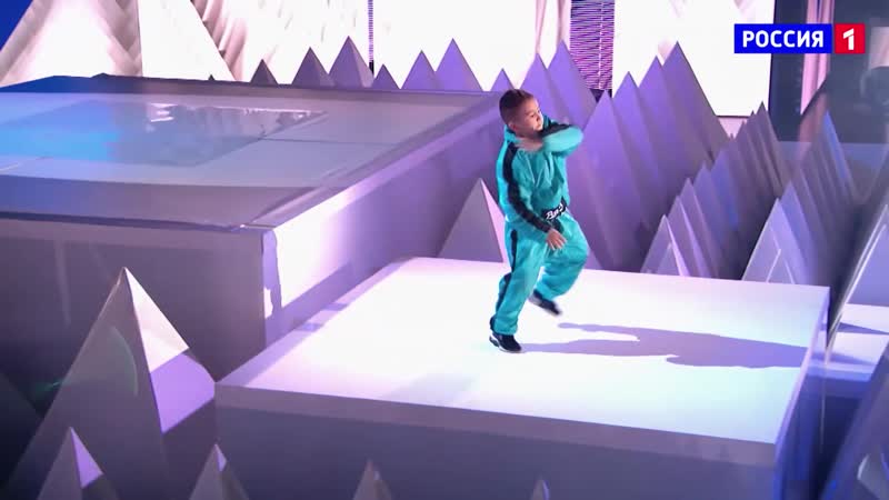 B BOY Малыш Ник. Лига удивительных людей .