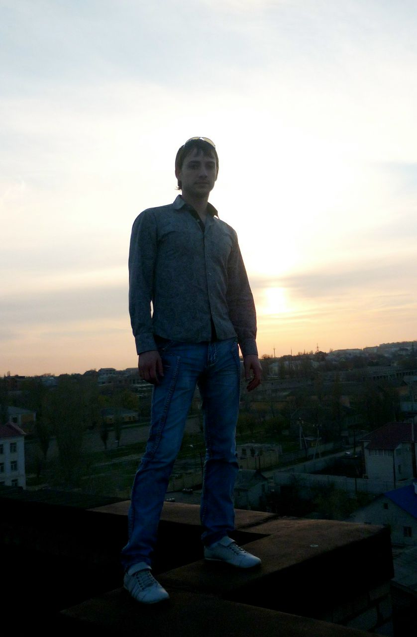 Артур Ломсадзе P.I.R.O.Z.H.K.O.V | München