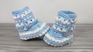 Botas Invierno tejidas a crochet  para bebe