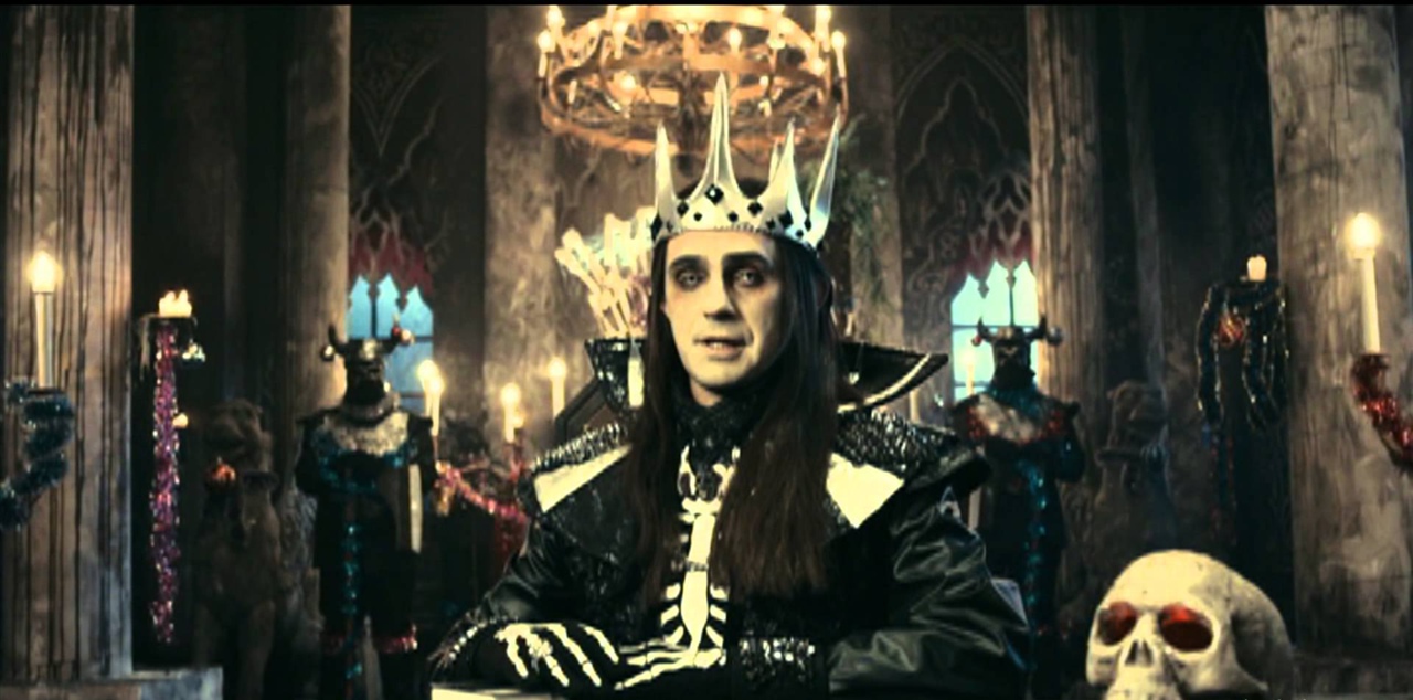 Как выглядит кощей бессмертный в реальной жизни Женитьба Кощея Отмечала раз Яга Юбилей столетний, Нарядилась в жемчуга,.. 2016 А