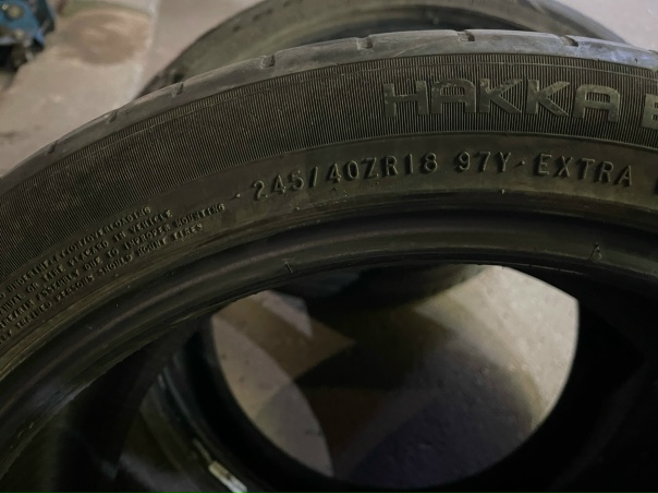Продам БУ шины R-1889999666656