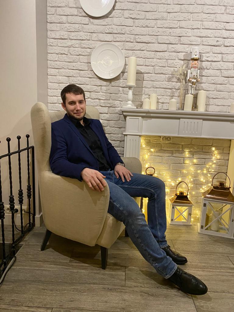 Антон Севостьянов |