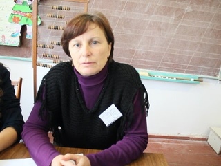 Виборча дільниця в с. Вороблячин. Внесення змін до бюлетенів.