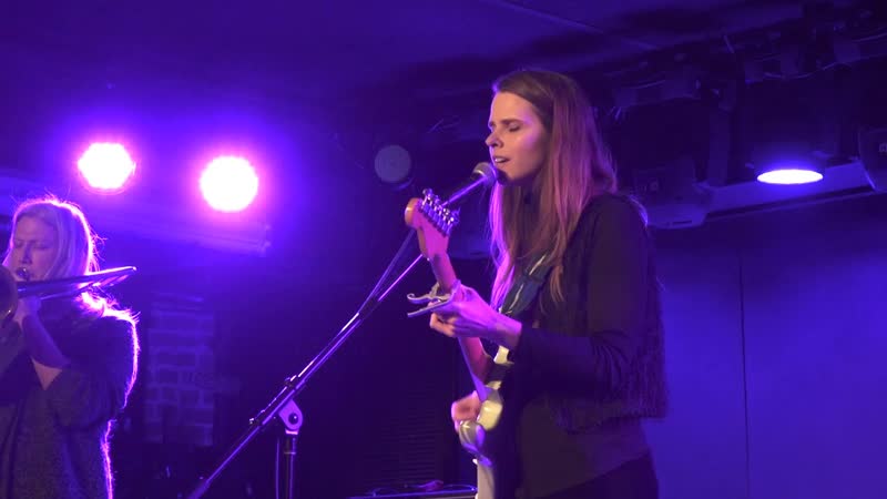 Cassandra Jenkins Halley at Mercury