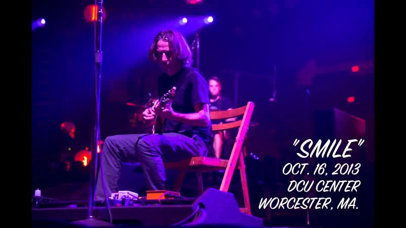 Smile Live in Worcester, MA (10, 16, 2013) Pearl Jam